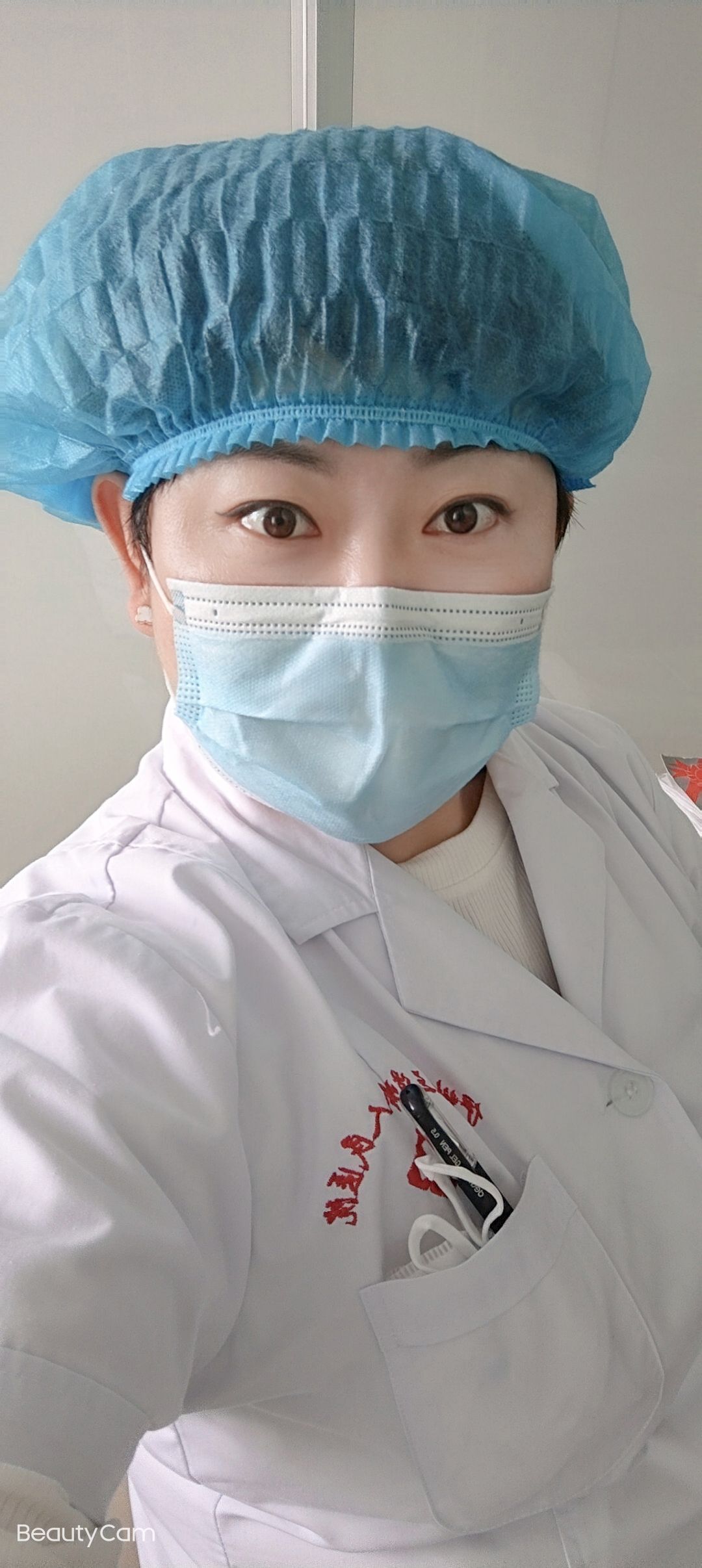 吴秀头像