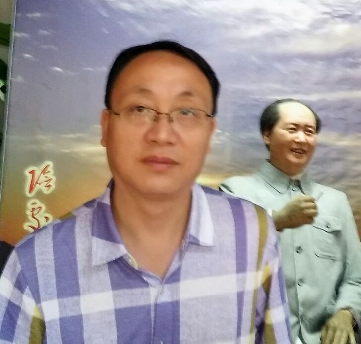 曾利仁头像