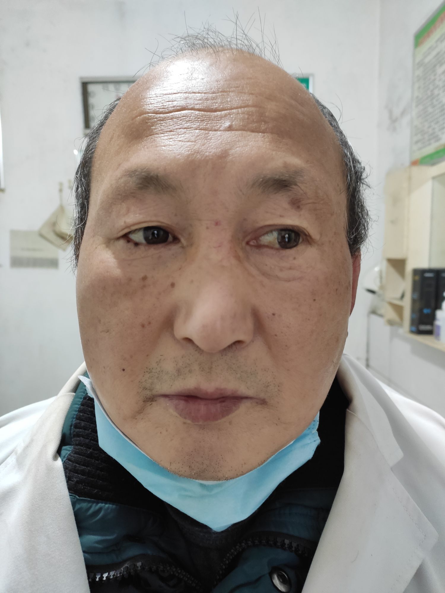 黄勇头像