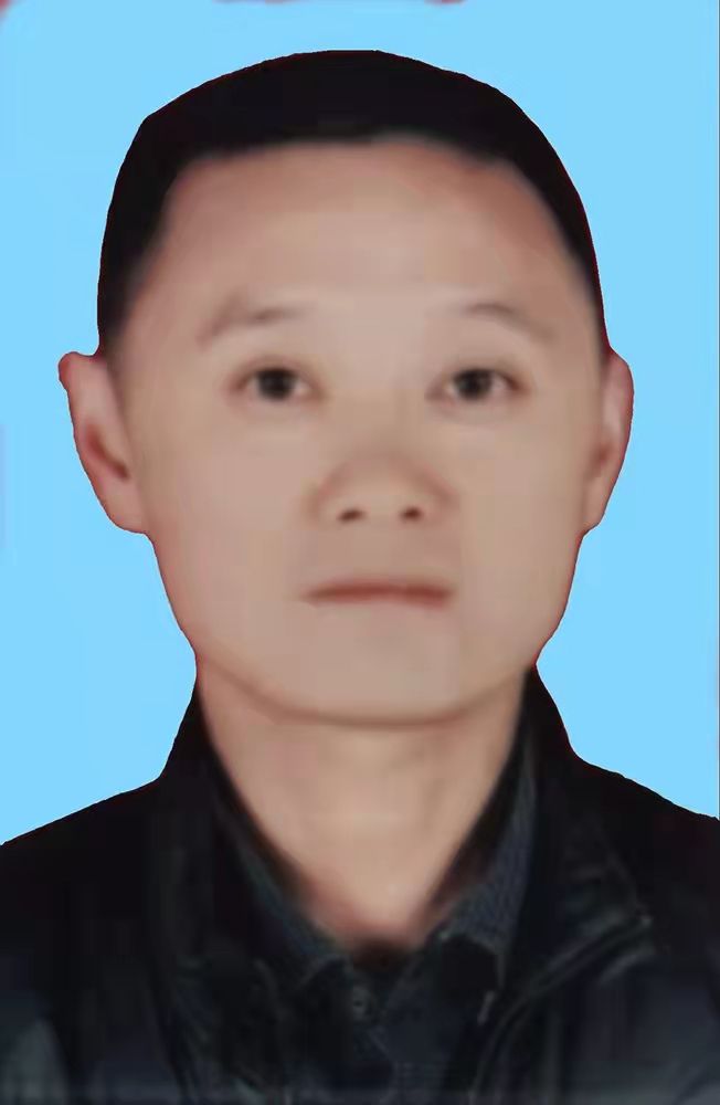 伍方明头像