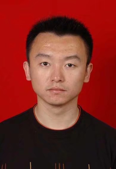 周晶头像