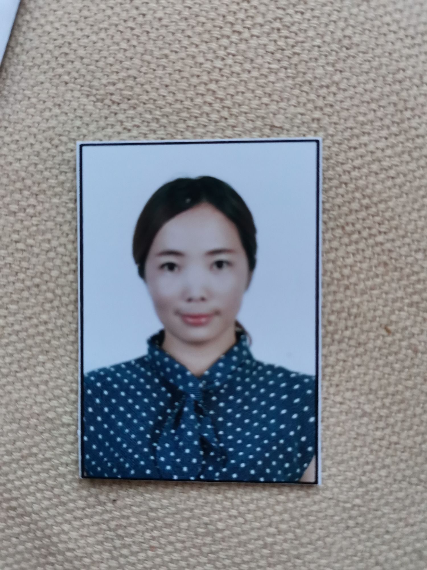 庆格乐头像