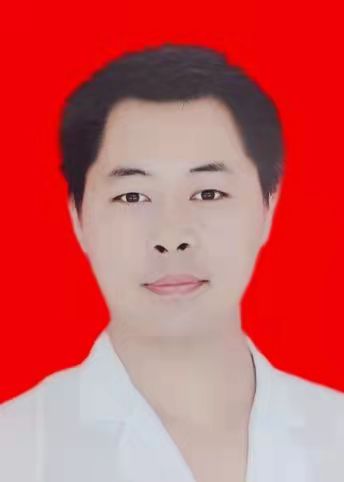 闫太安头像