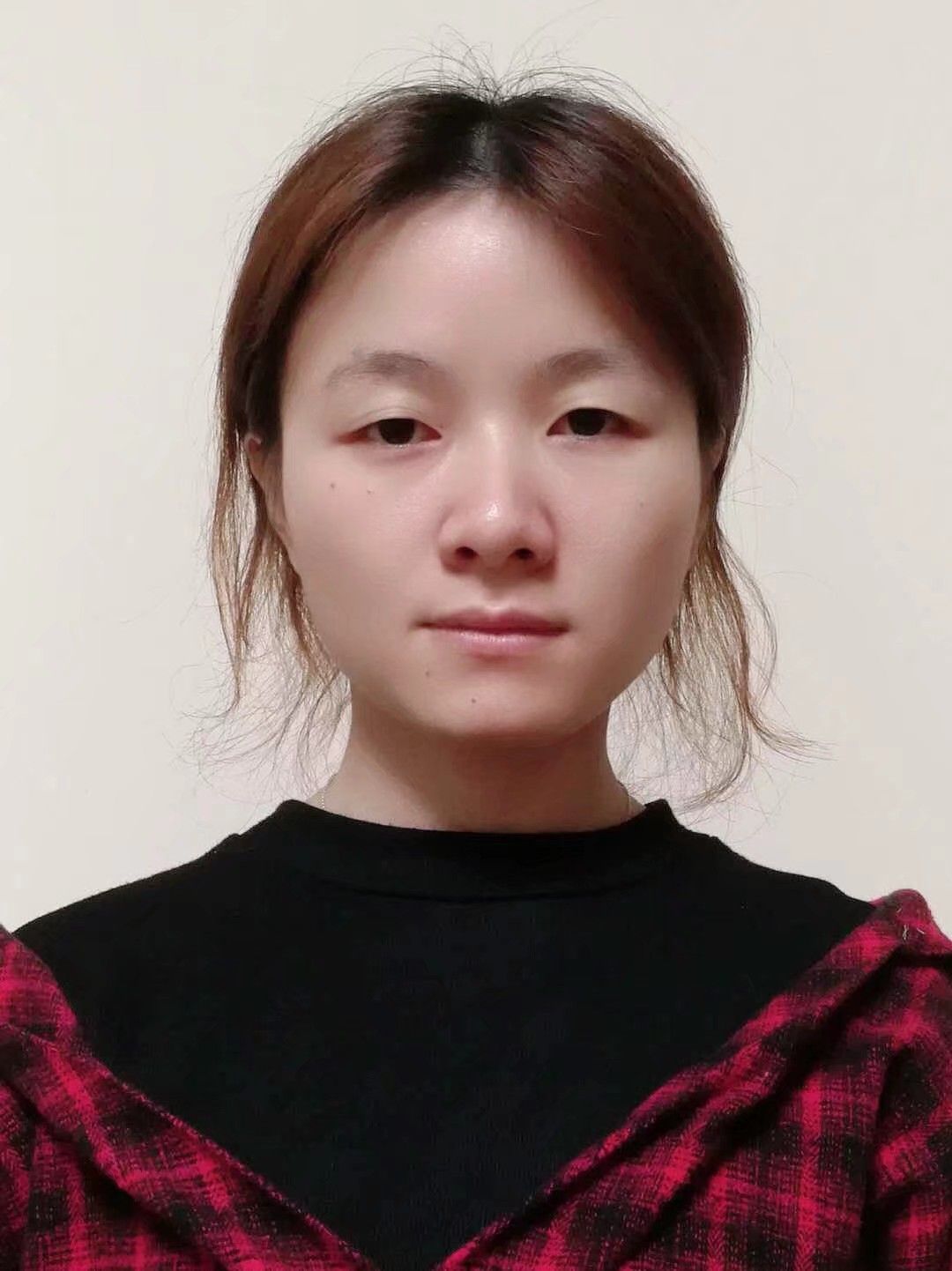 罗美英头像