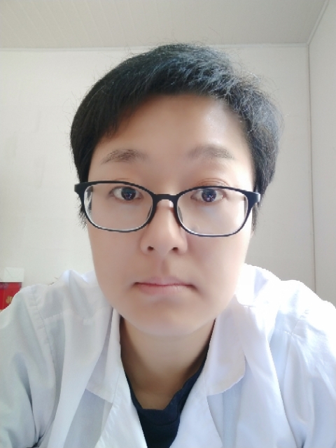 黄明珠头像