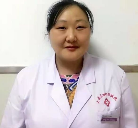 申荔萍头像