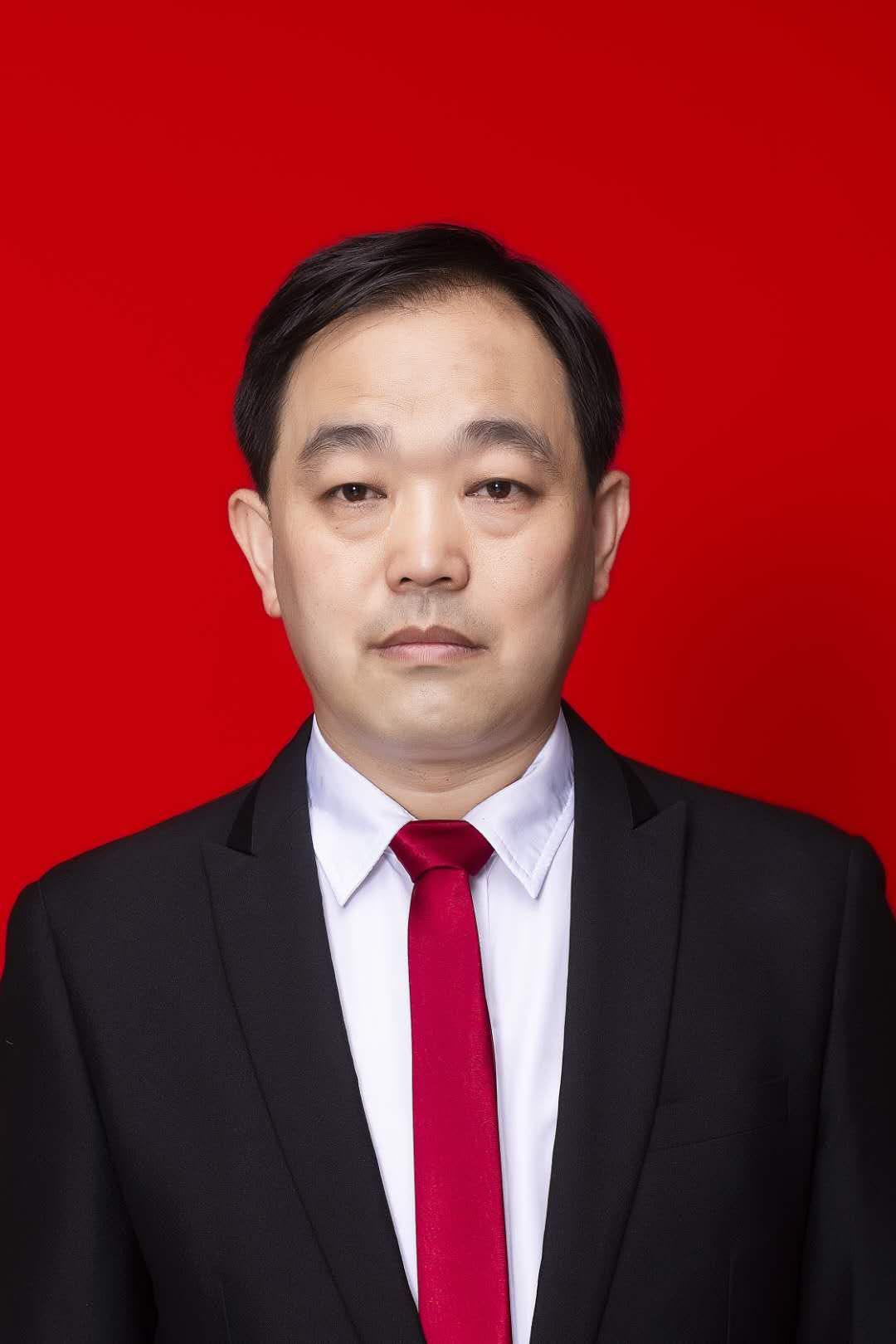 王成龙头像