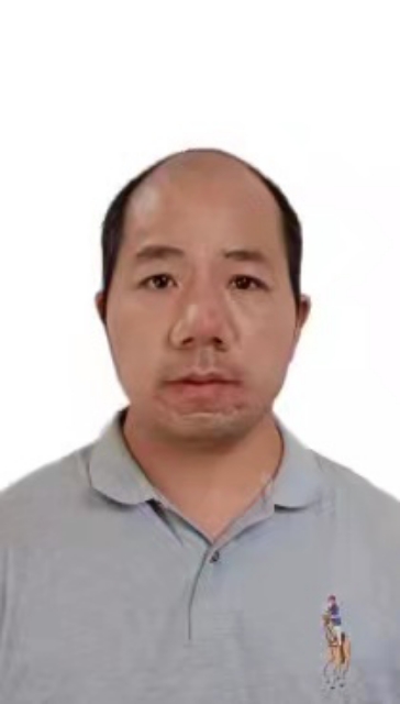 张海珠头像