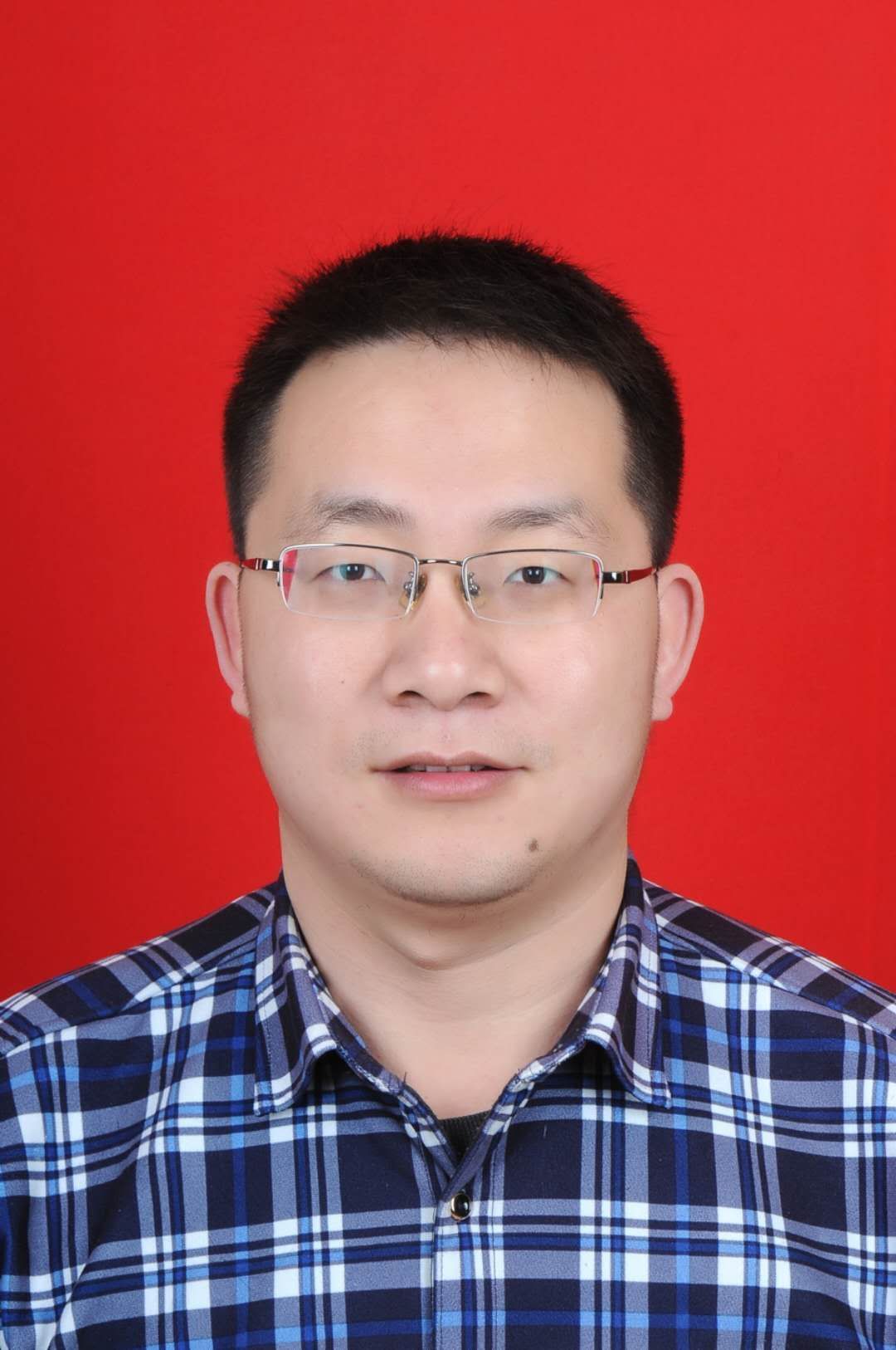 吴文辉头像