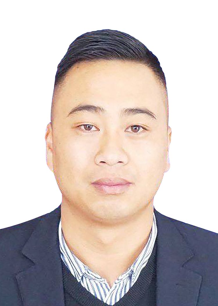 殷勇头像