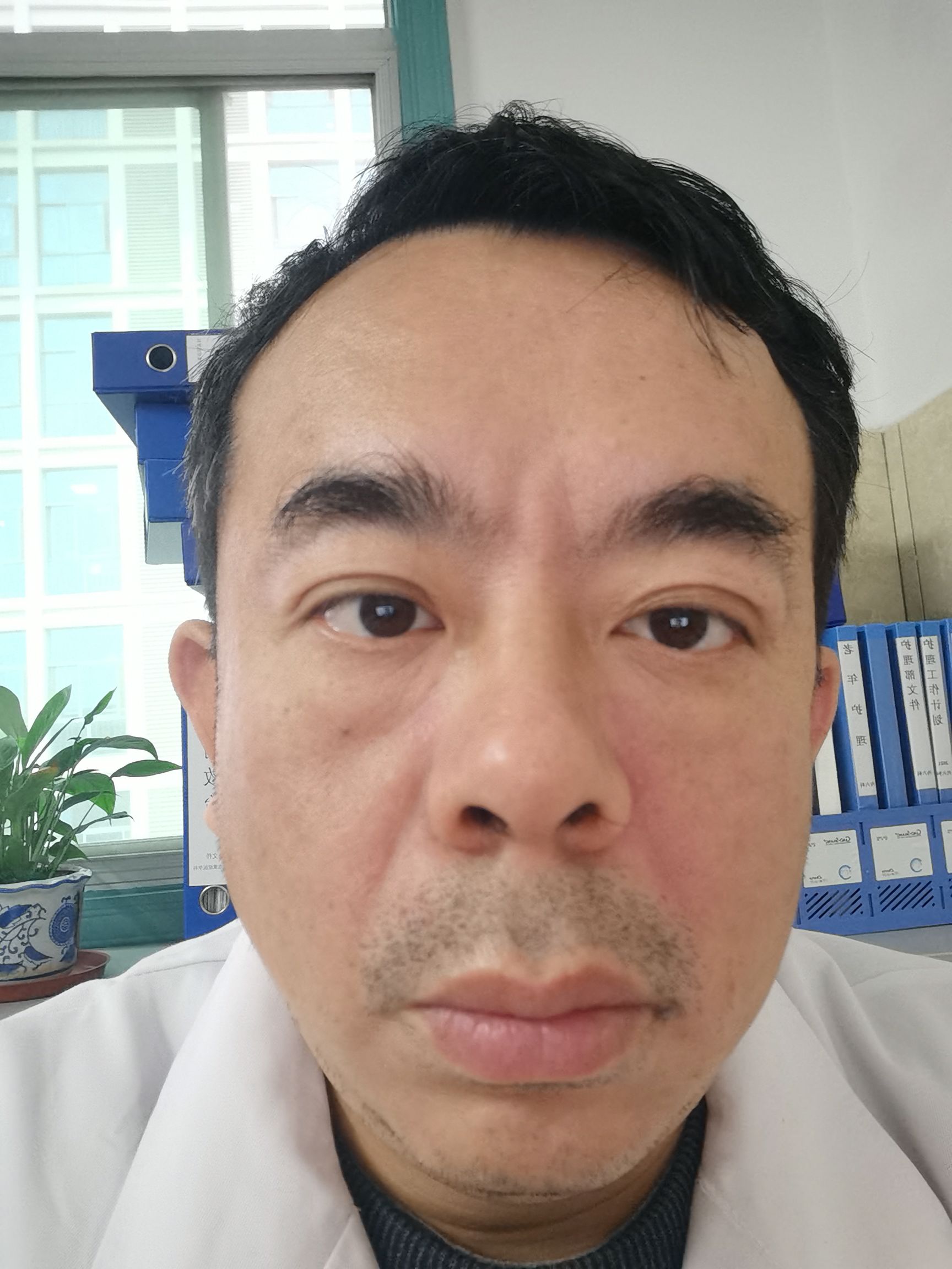 罗日军头像