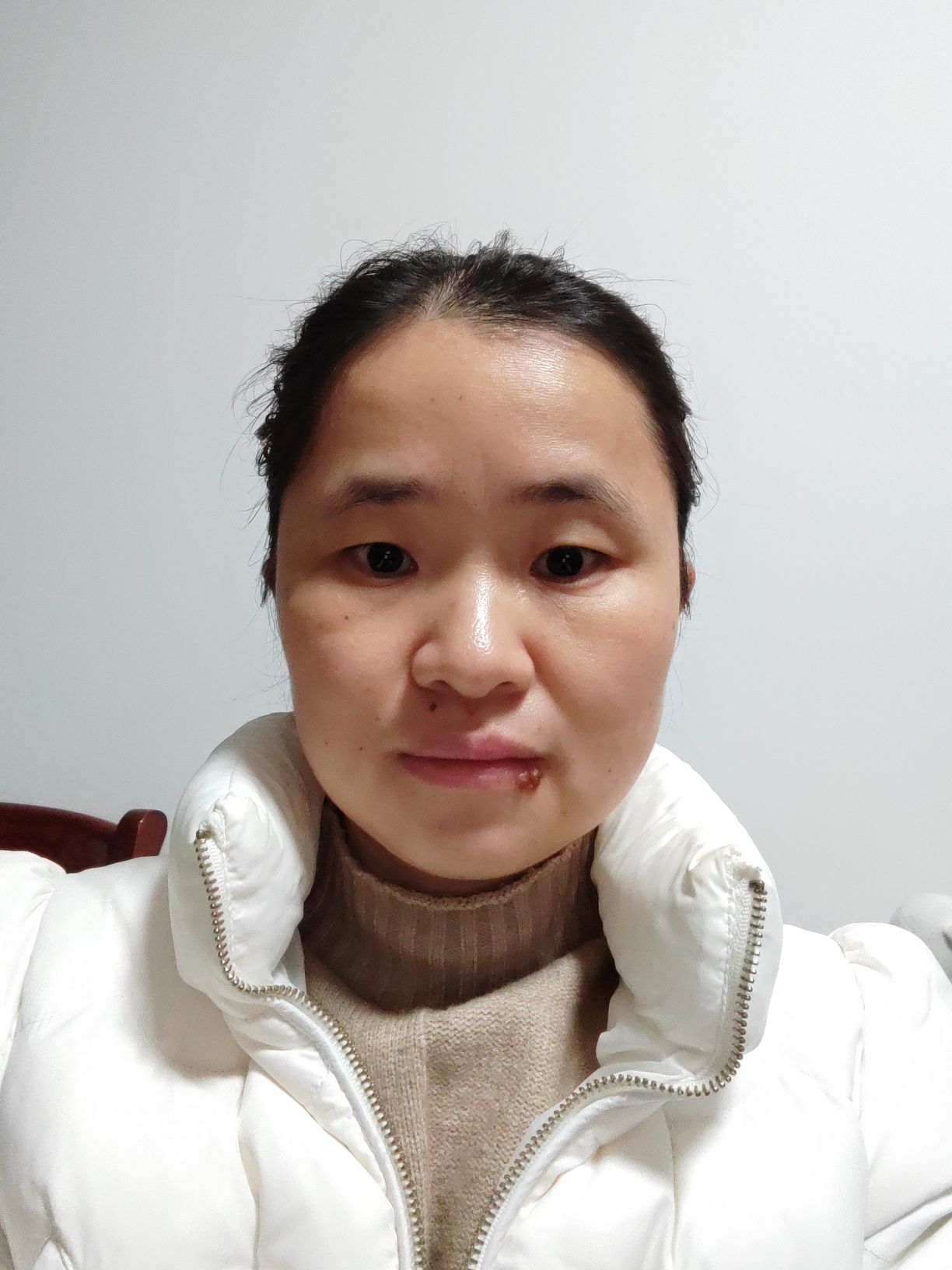 房丽头像