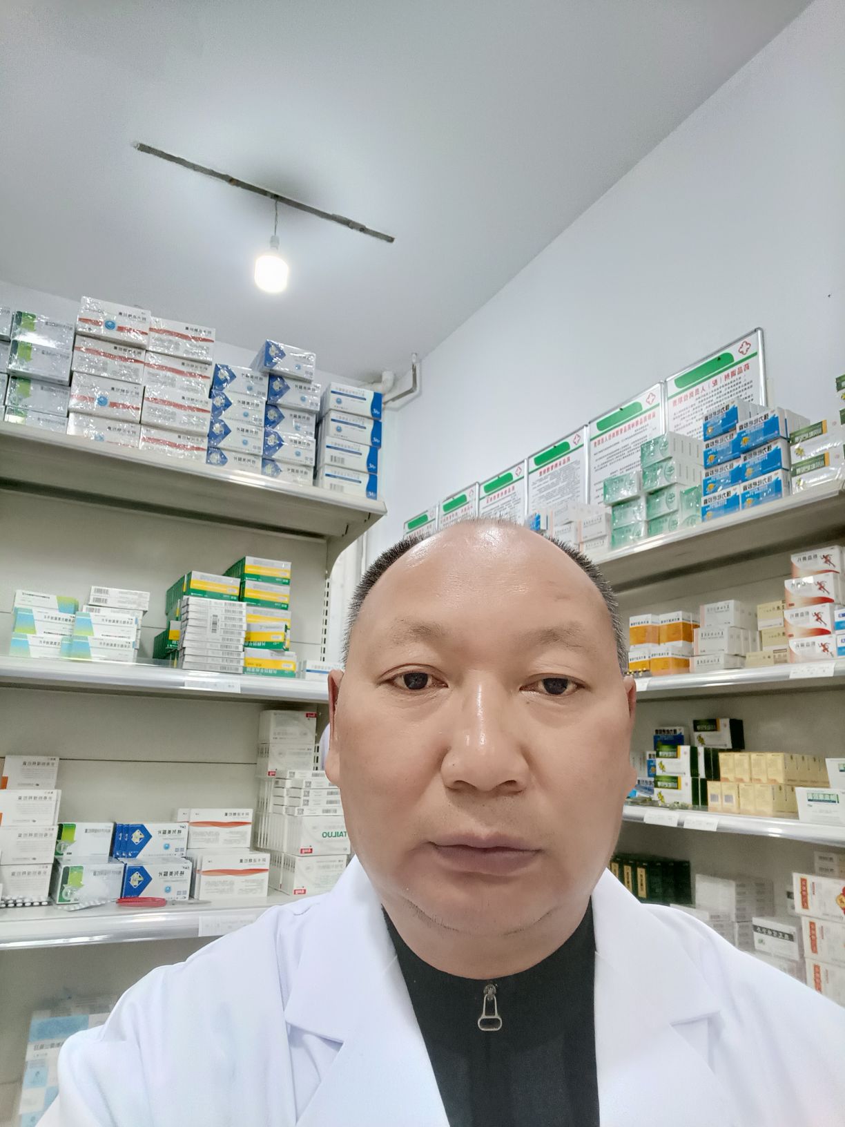 马显红头像