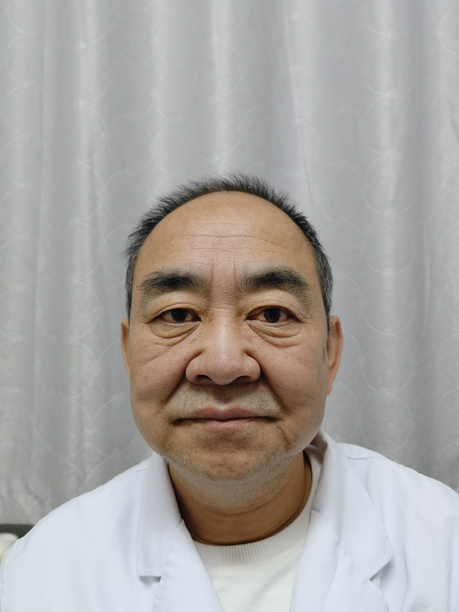 徐晓东头像