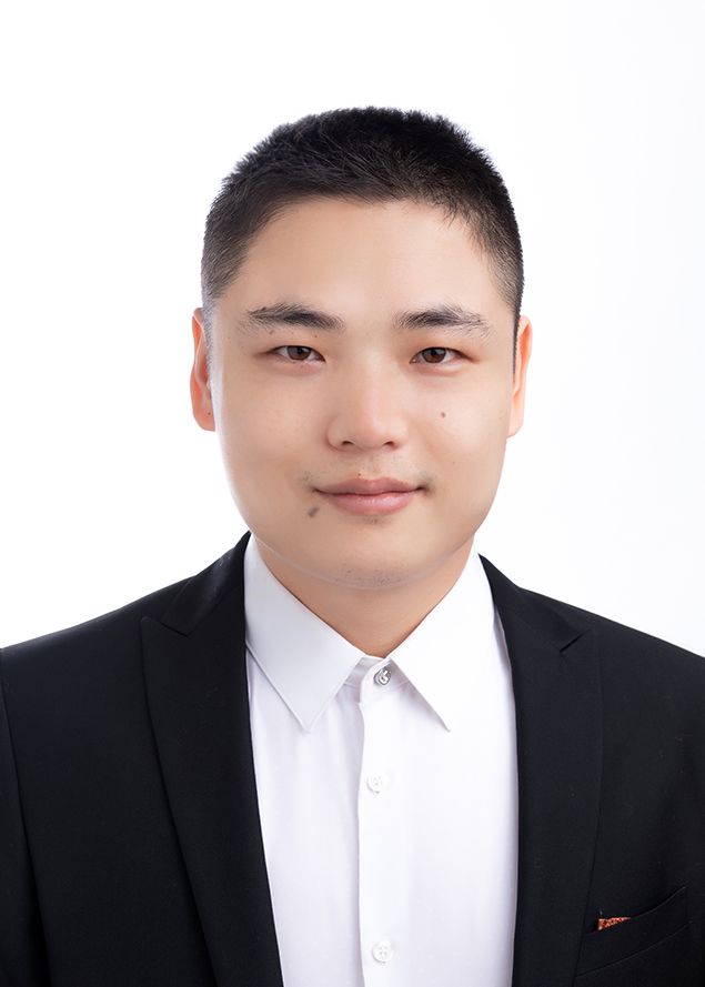 吴立鹏头像