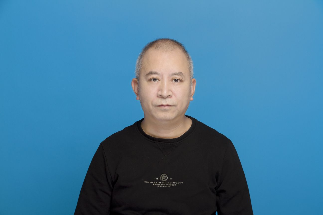 郝毅头像