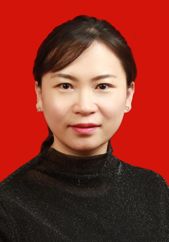 薛维娜头像
