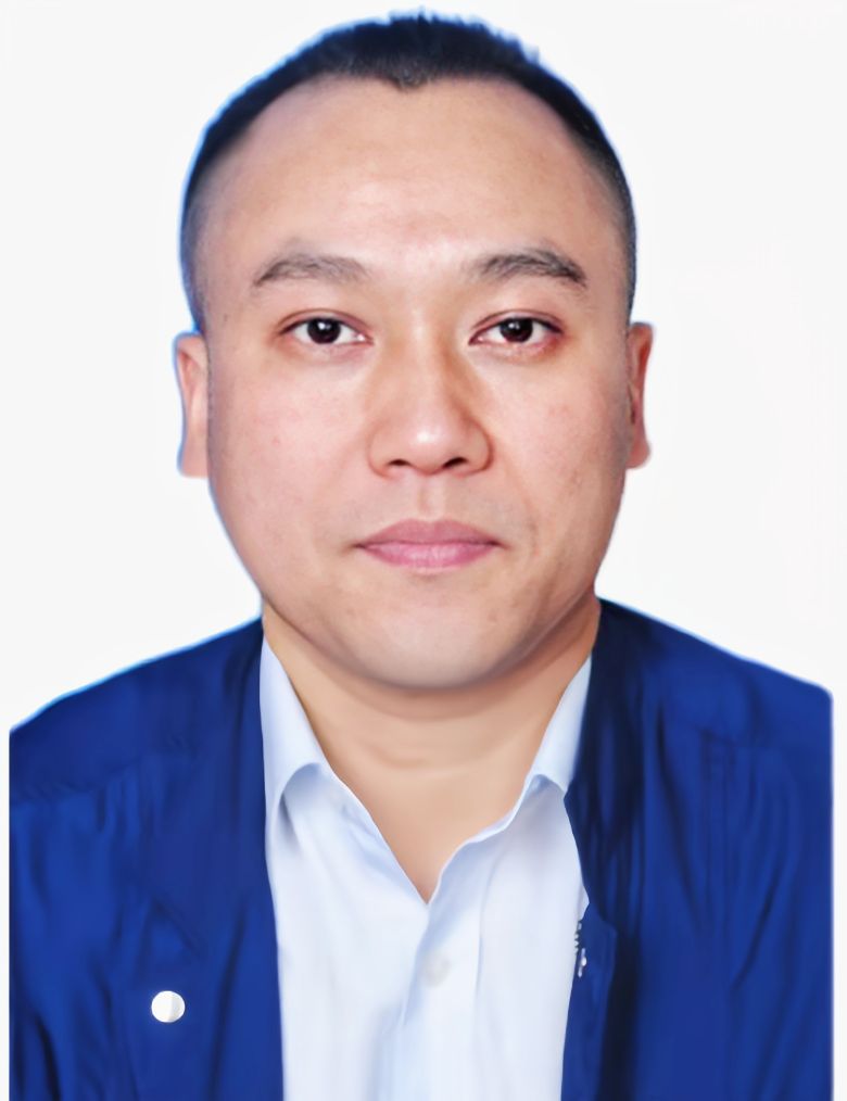 张广银头像