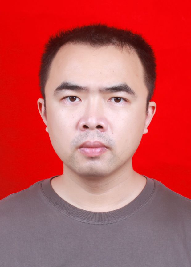 王治泓头像