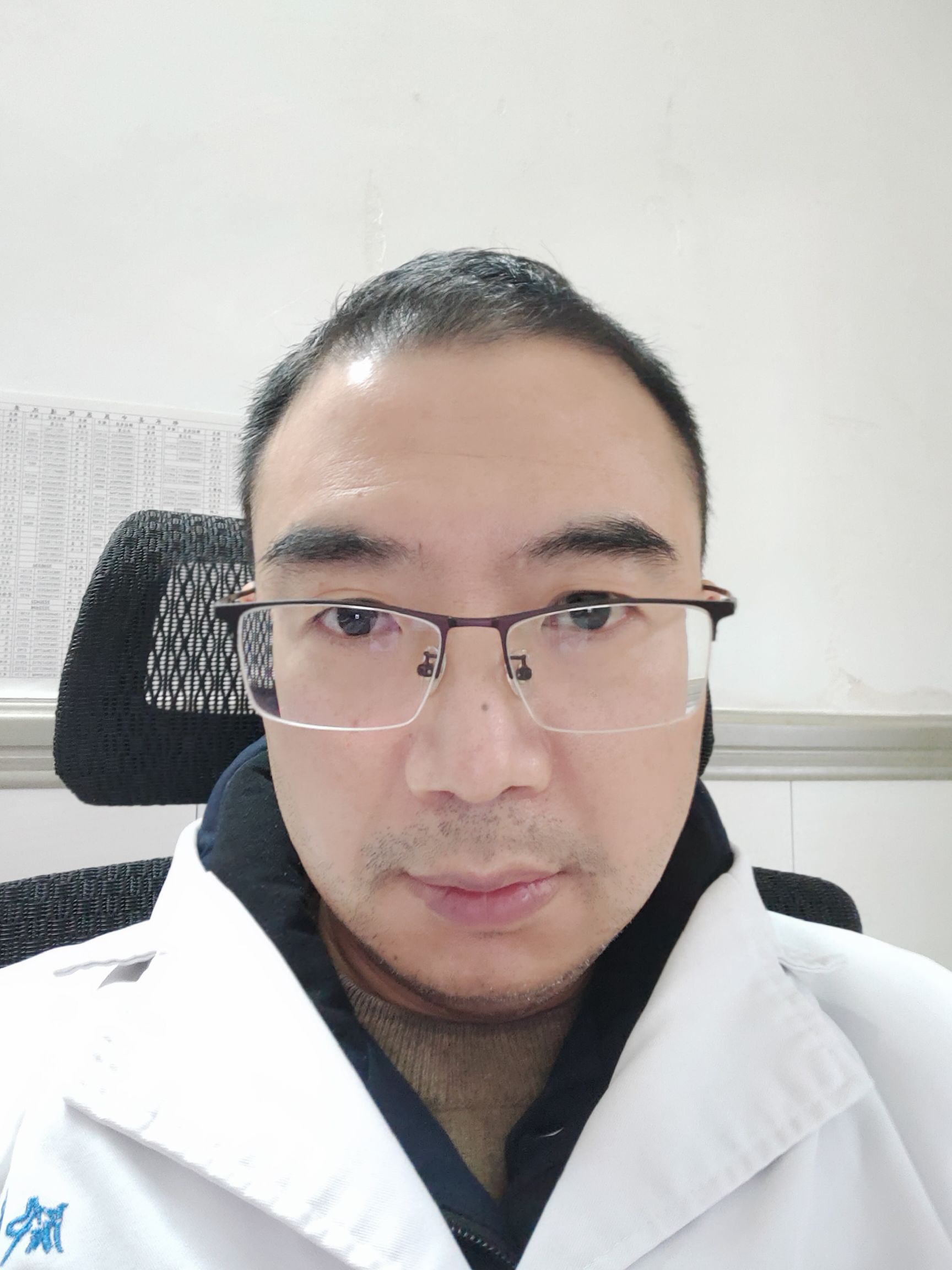 李太红头像