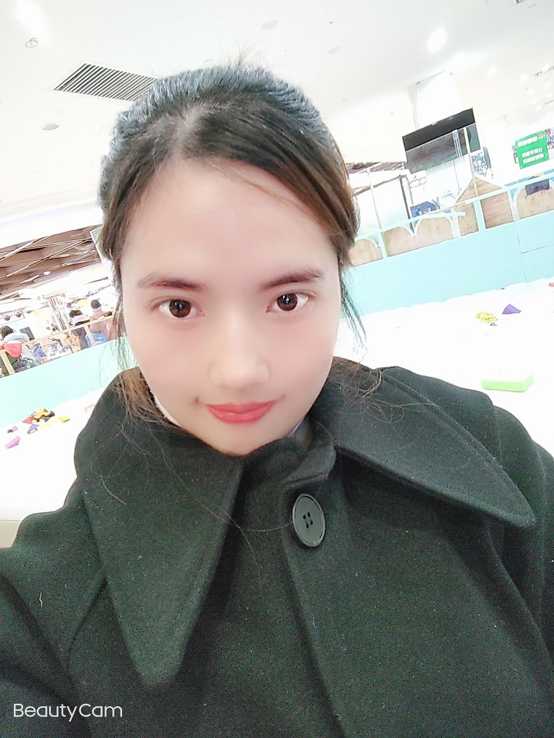 谭容平头像