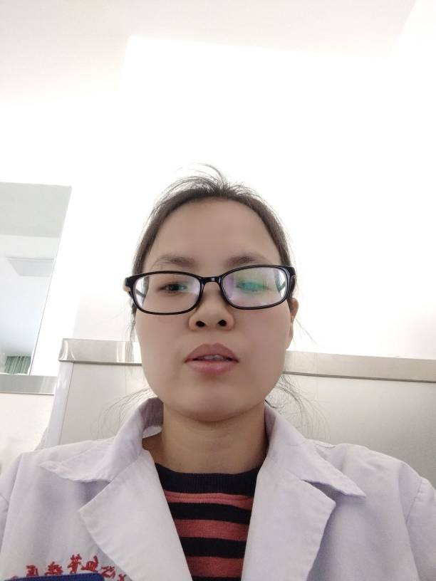 李倩倩头像