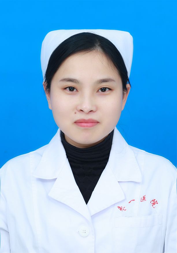 沈玲 头像