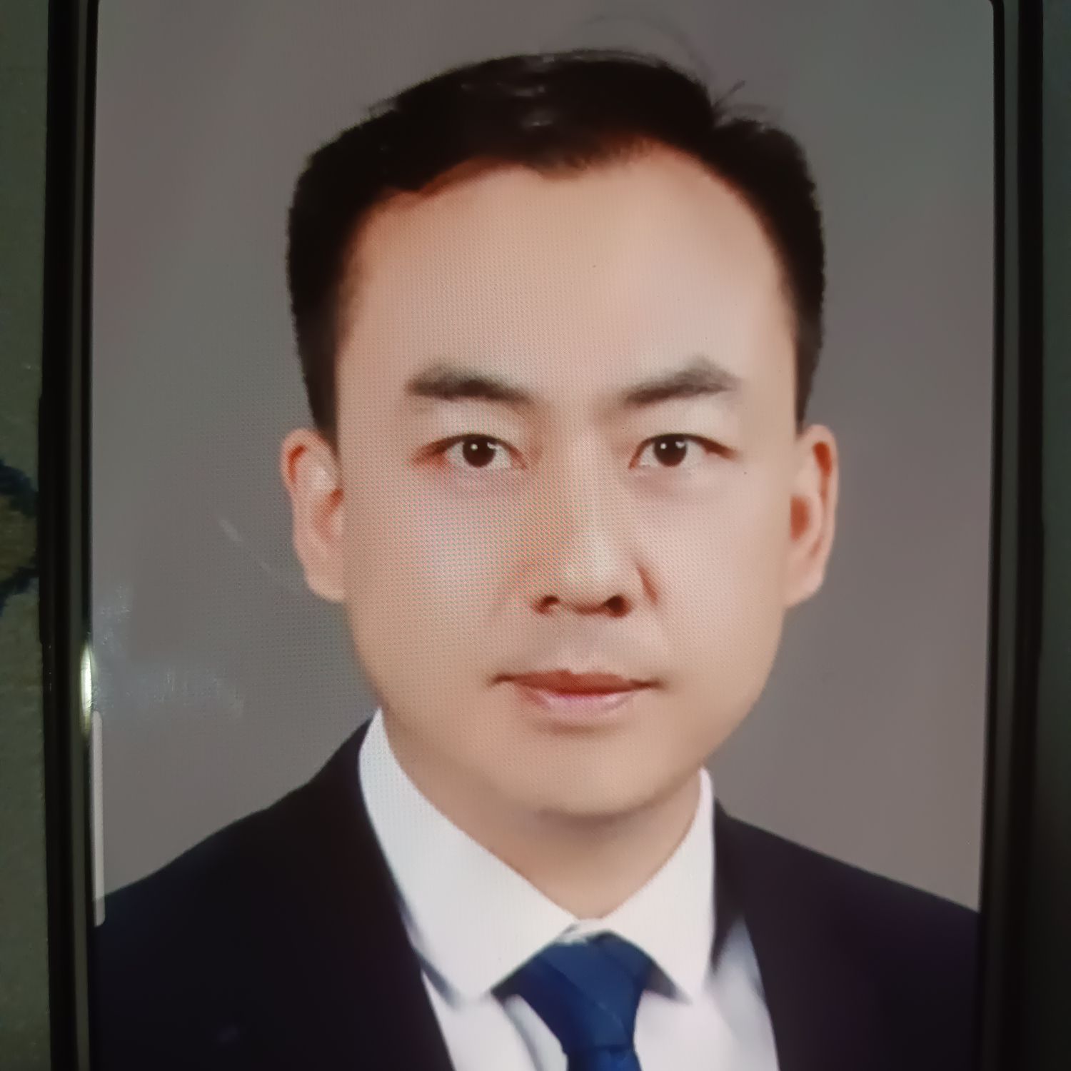 苗旺头像