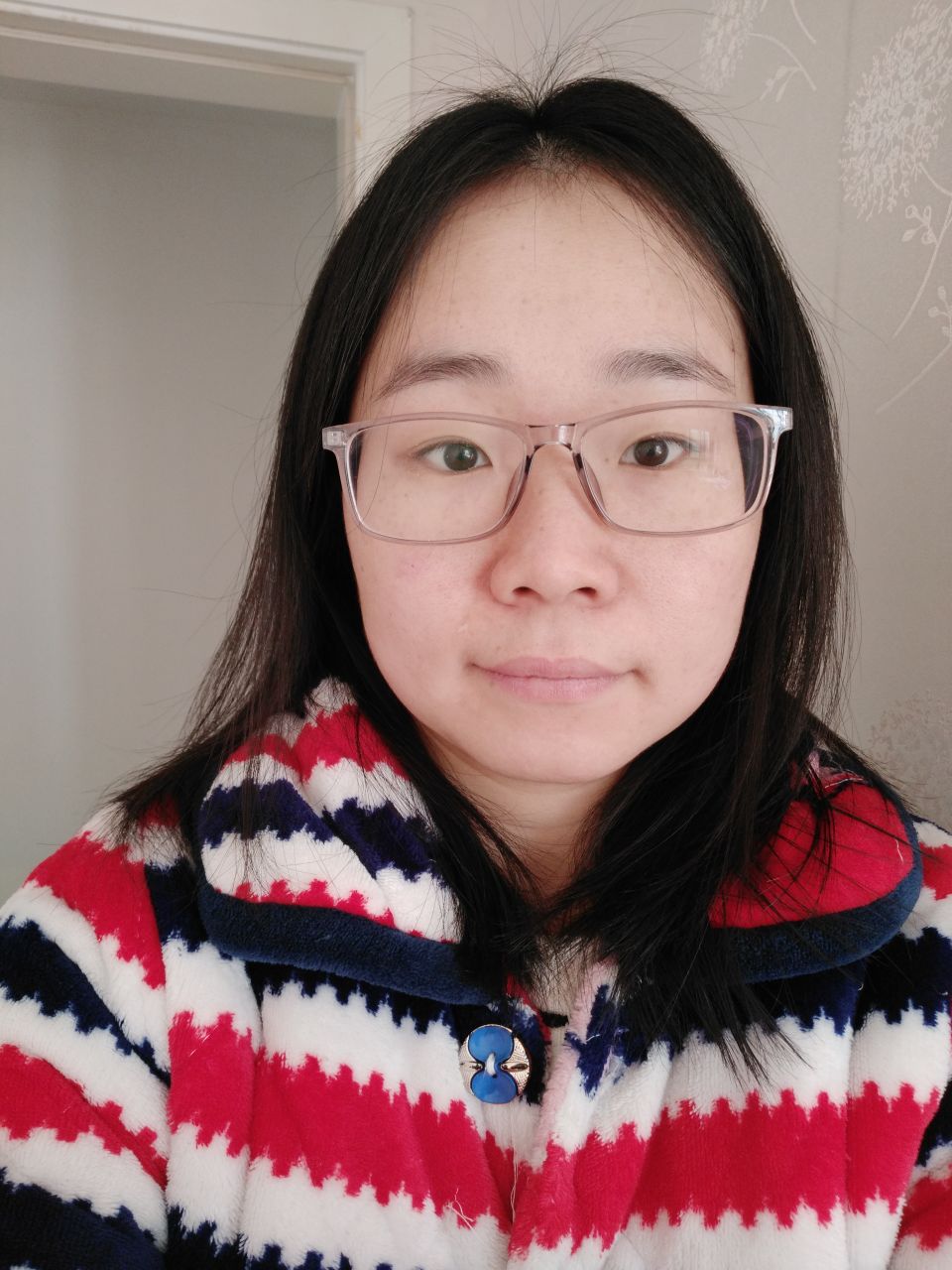 高婷婷头像