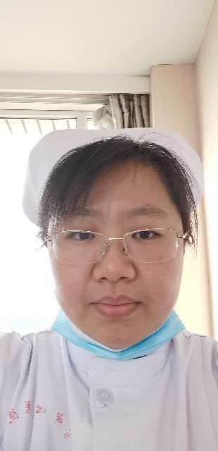 王静头像