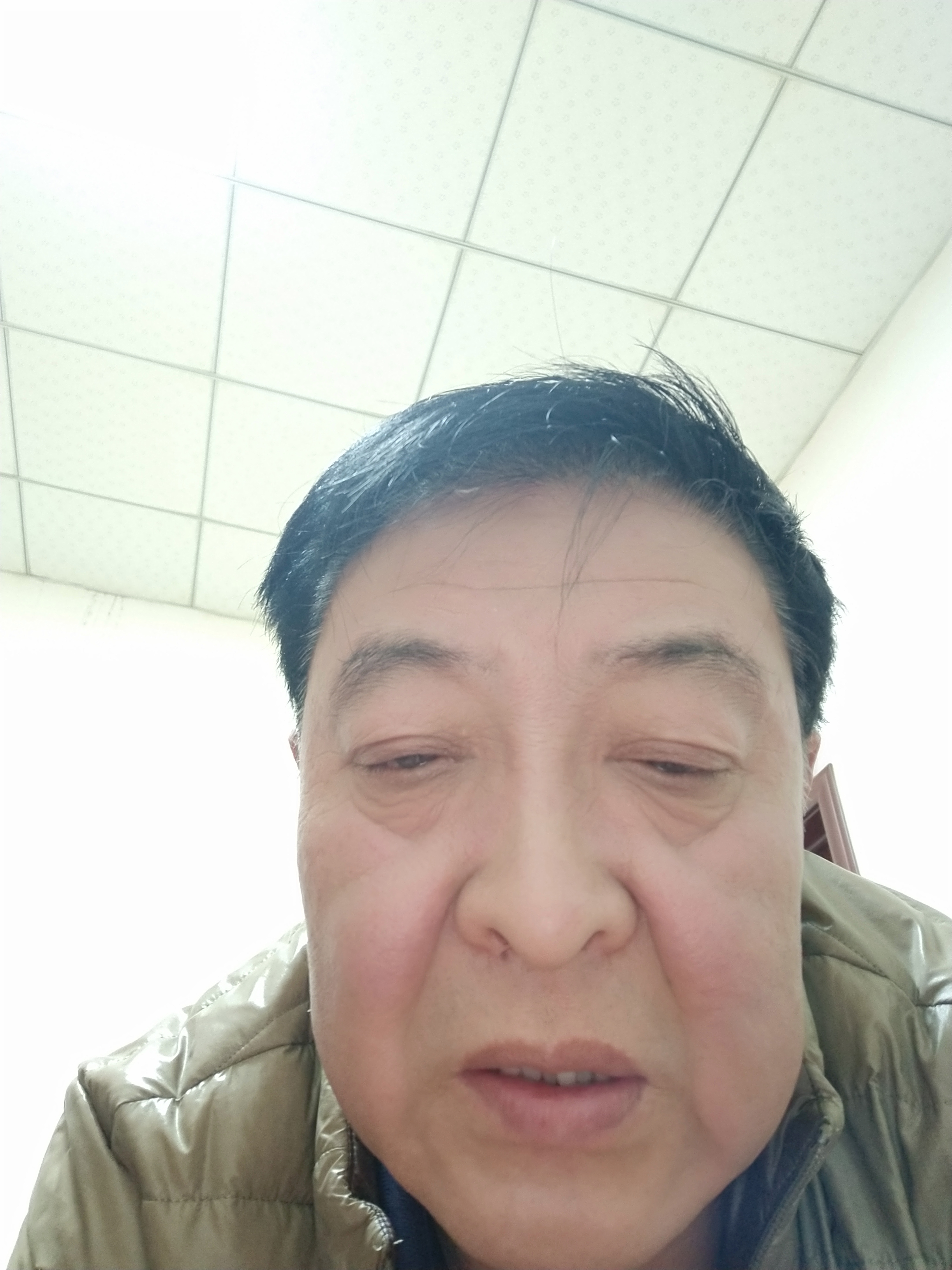 杜荣洲头像