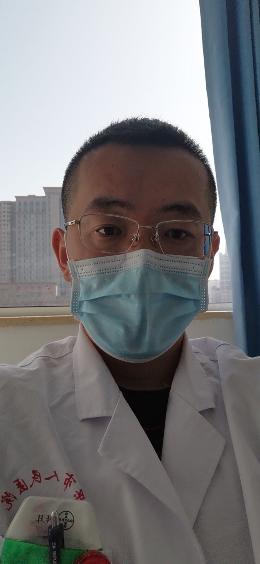 王飞头像