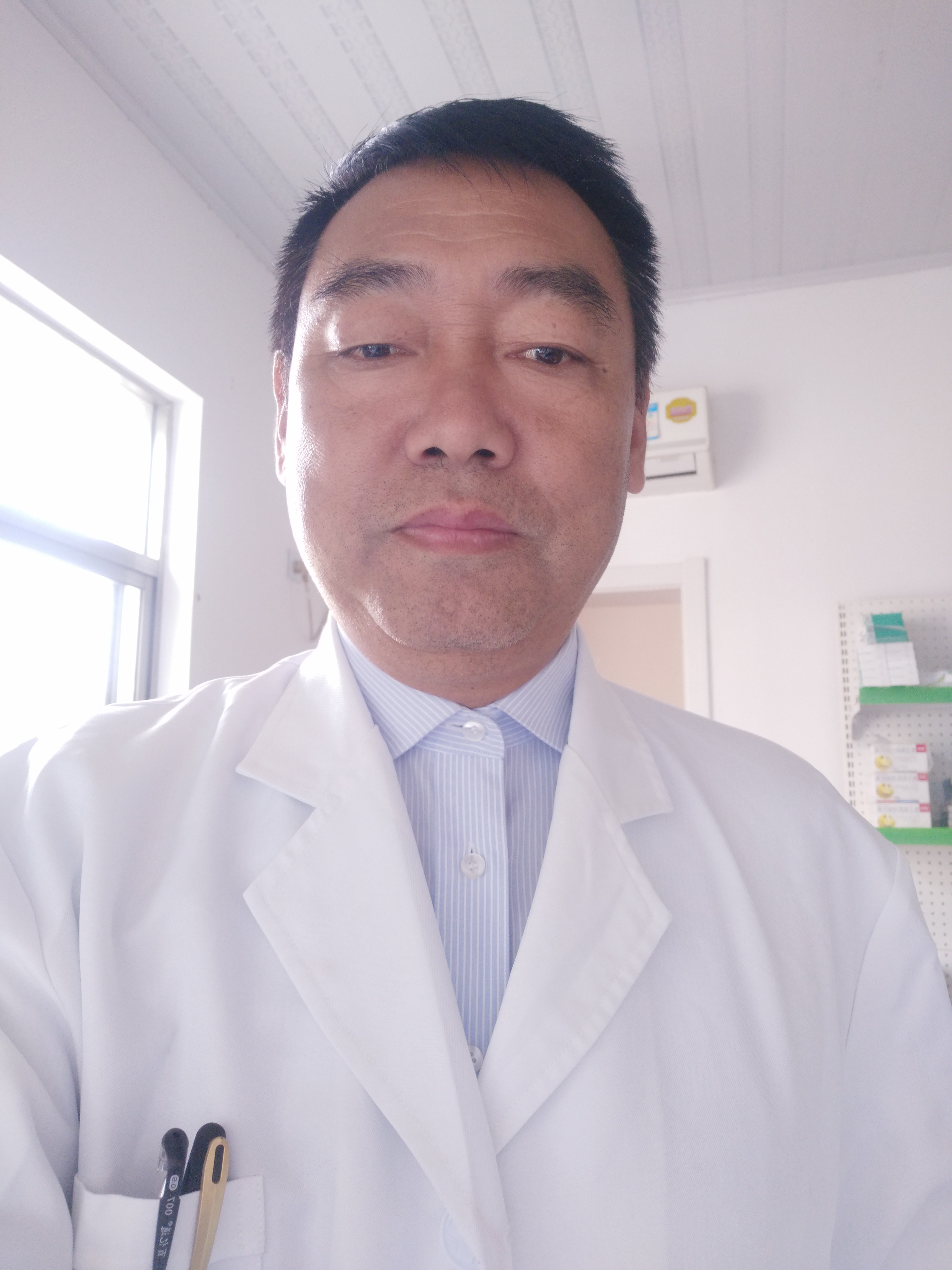 王日辉头像