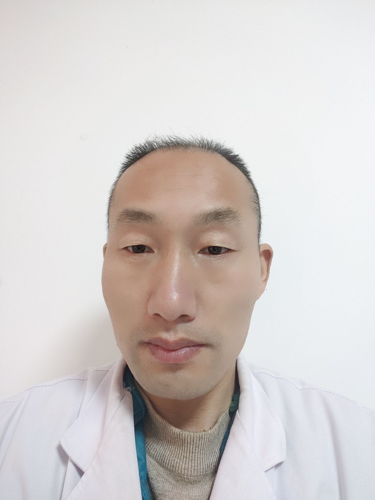 万全超头像