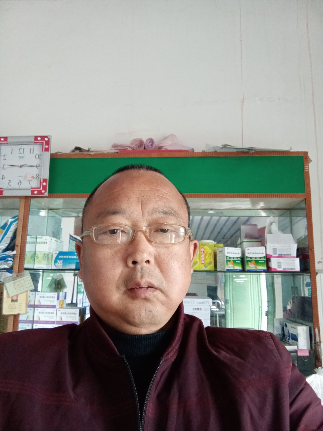 衡长勇头像