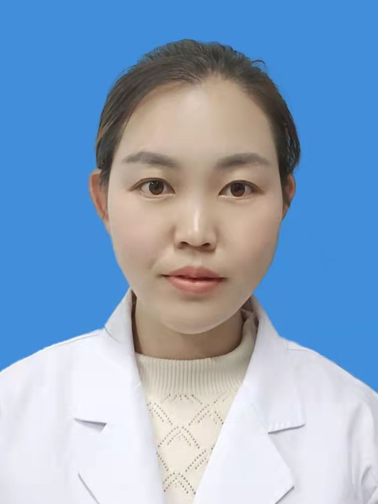 柴万霞头像