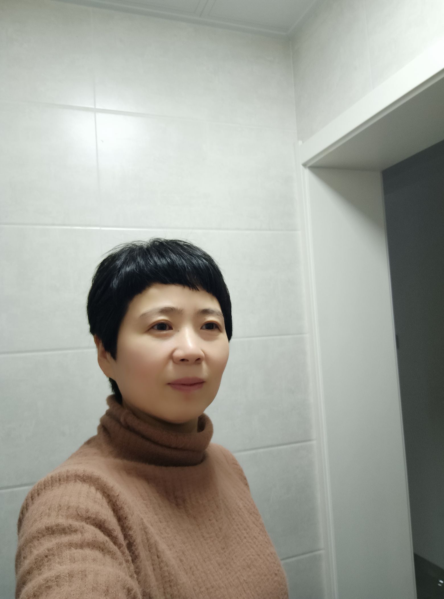 张德能头像