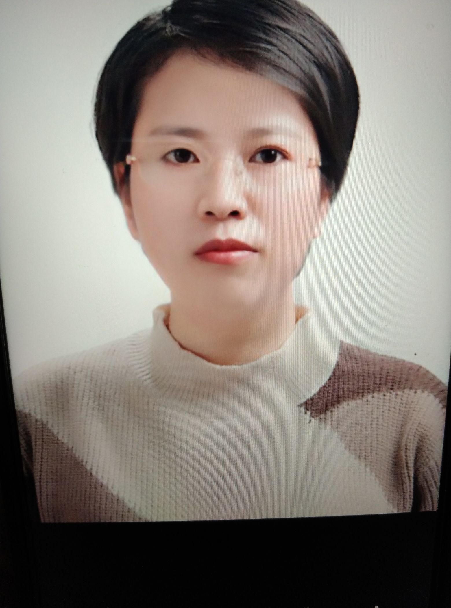 撒慧霞头像