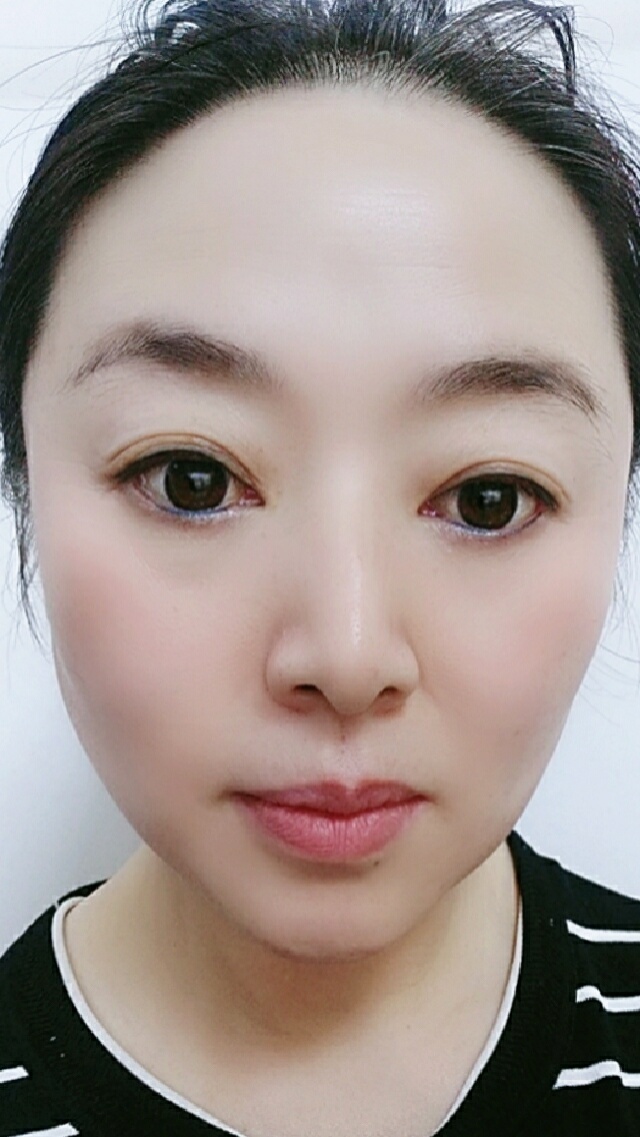 梁香萍头像