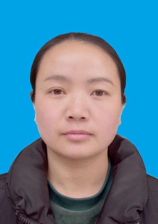 王安芬头像