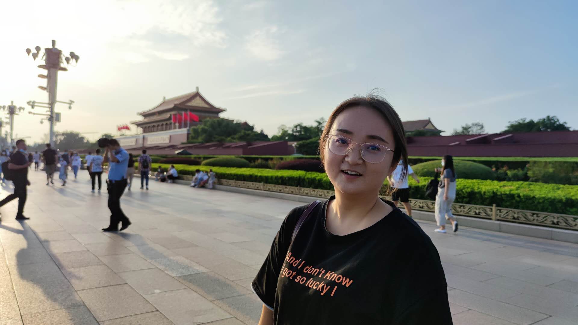 李映映头像