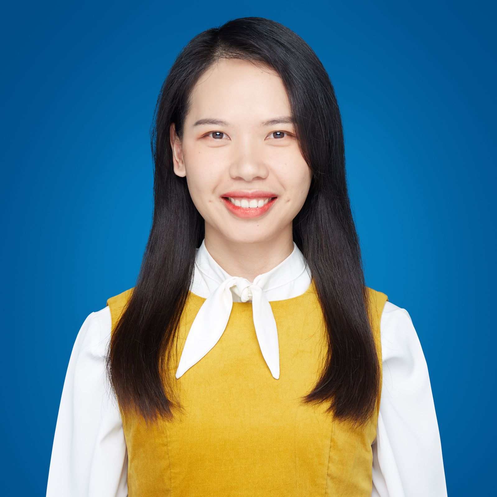 陈美英头像