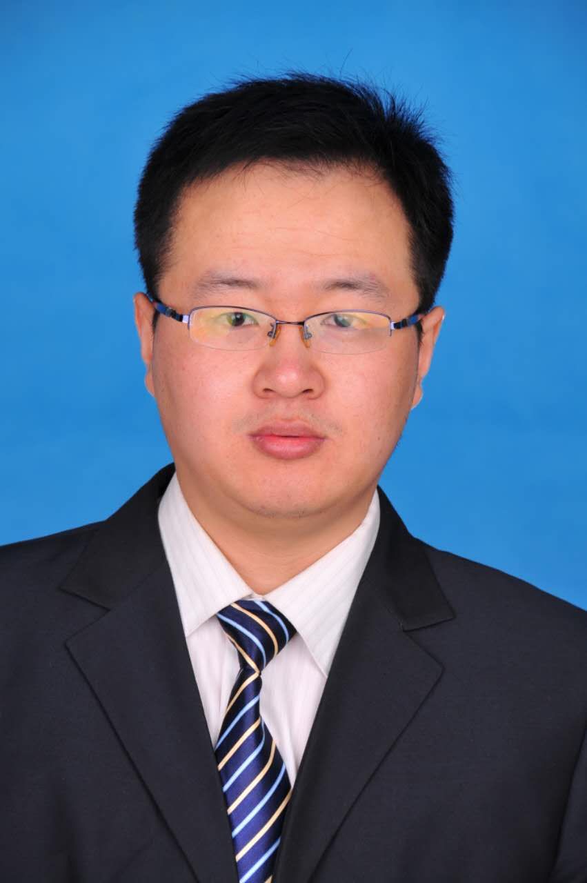 谢华头像