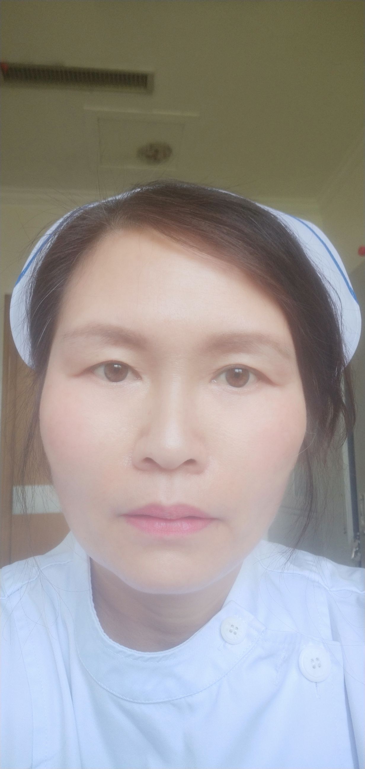 王咏梅头像