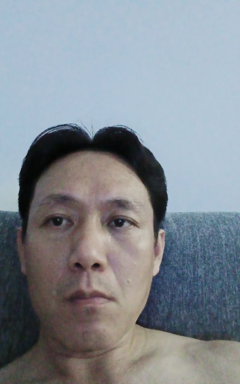 张太日头像