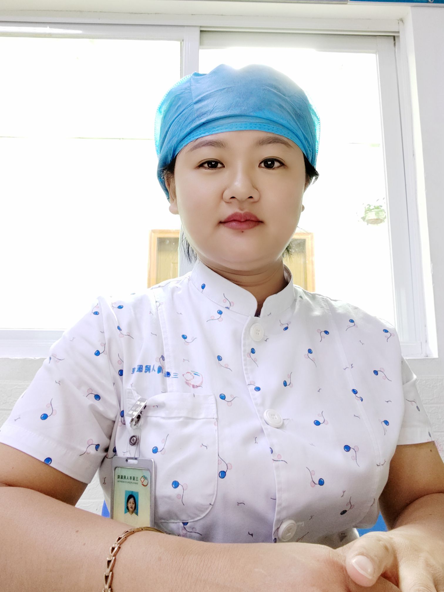 杨水莲头像