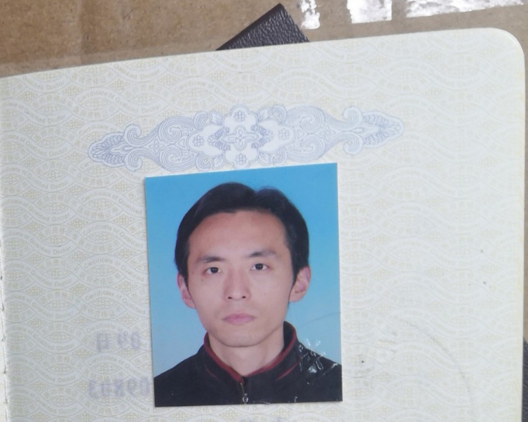 张少臣头像