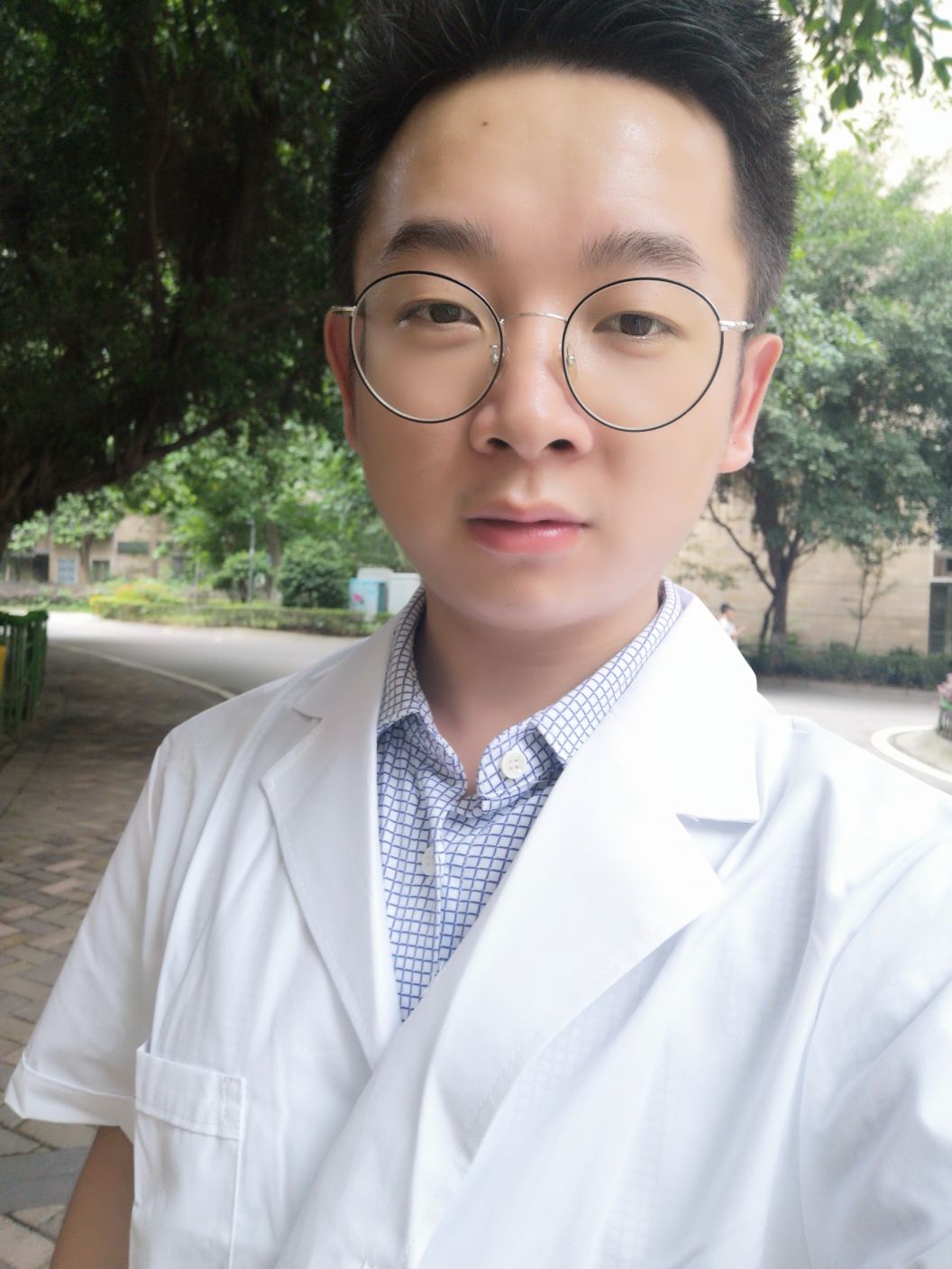 刘坤头像
