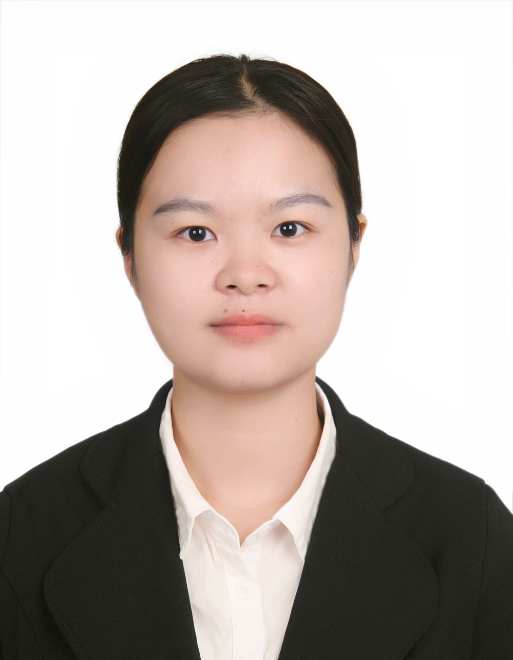 黄丽头像