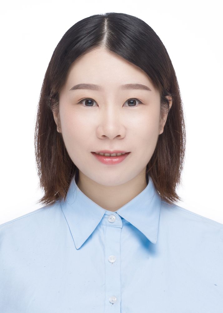 周伟丽头像